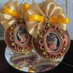 Набор медальонов с котиками (2 шт.)