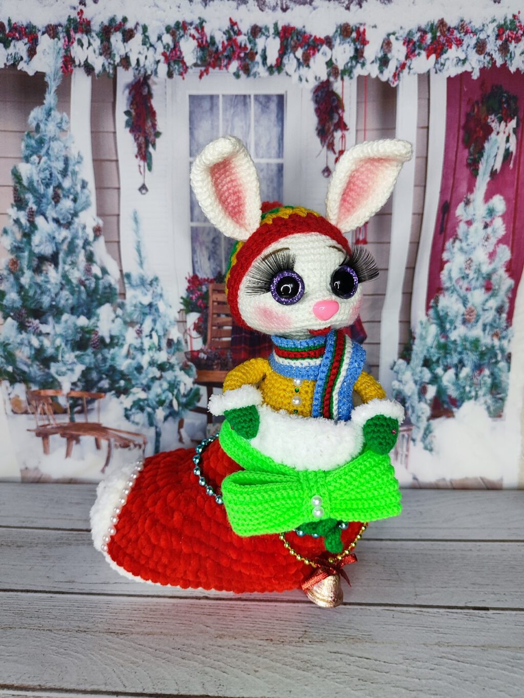 Новогодний Зайчик в сапожке