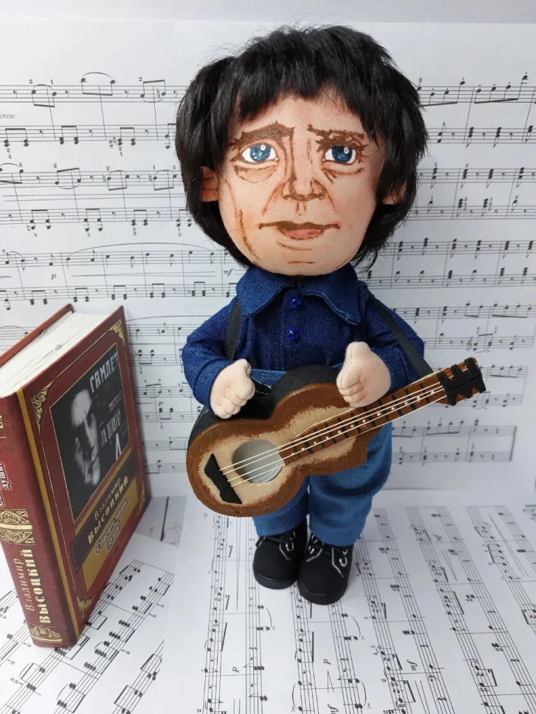 Кукла Высоцкий