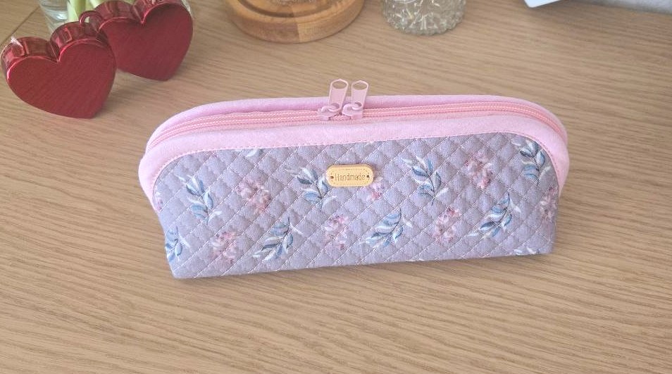 Косметичка-пенал