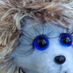 Вязаная игрушка ручной работы Ёжик с грибочком из мягкой пряжи | Подарок для детей, декора и коллекций