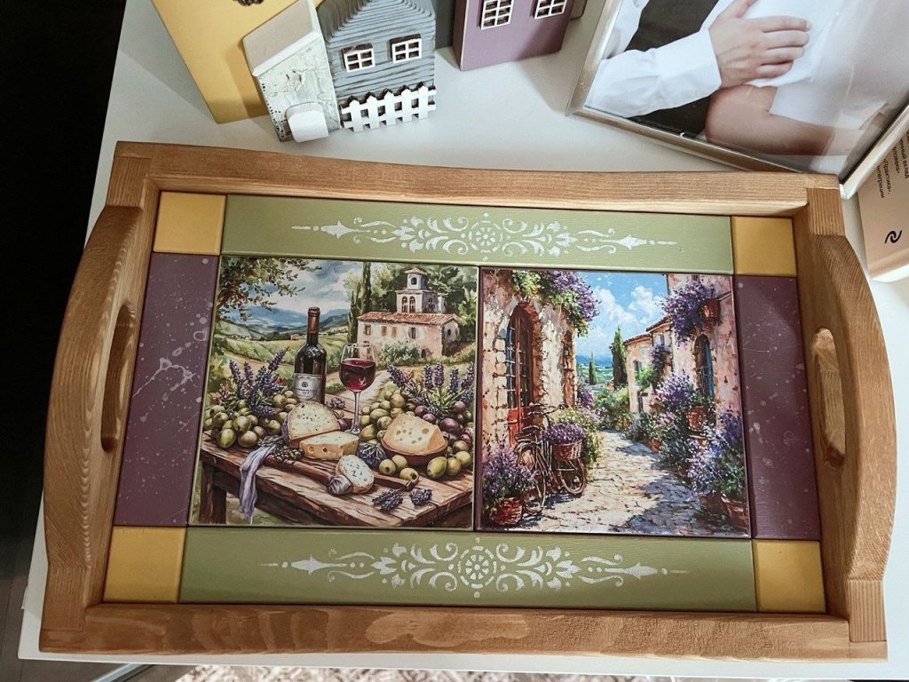 Деревянный поднос