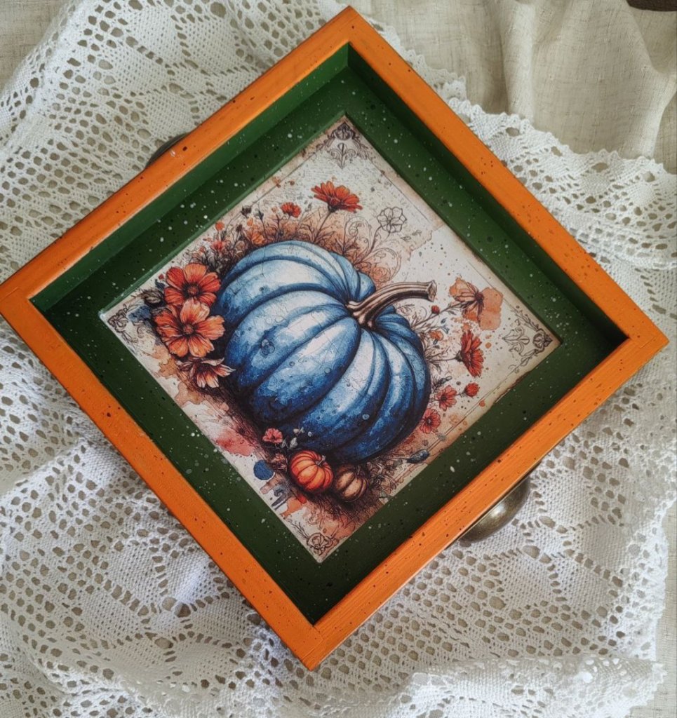 Поднос с плитками