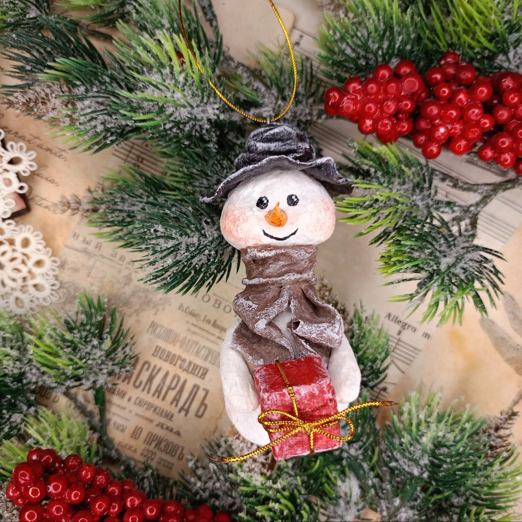 Авторская ватная игрушка «Коллекция снеговиков»