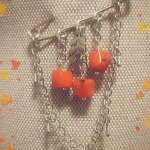 Брошь булавка «Костры рябин»