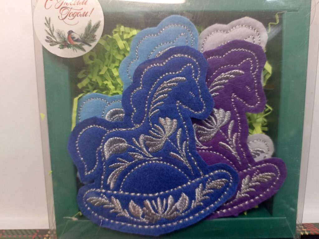 набор новогодних игрушек «Лошадушки»