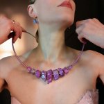 Колье из натурального кварца сирень