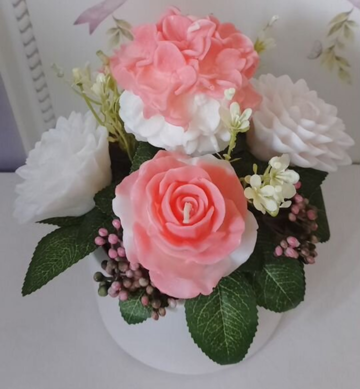 Композиция из свечей