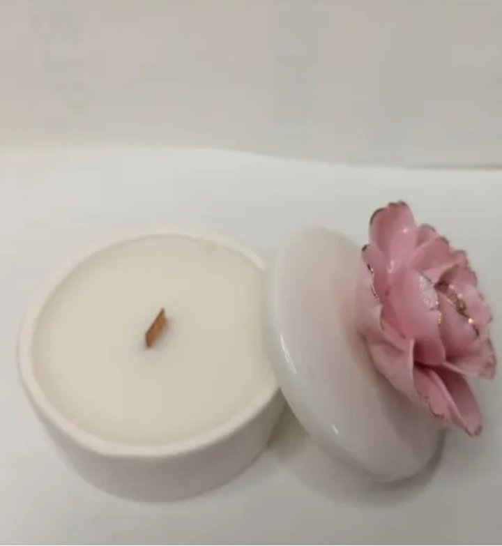 Свеча ароматическая » Ладан и мирра»7см*7,5см