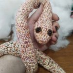 Змеи вязаные