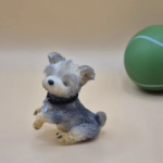 Вязаная миниатюрная игрушка йорк Йорик