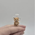 Вязаная миниатюрная игрушка микромедвежонок ангелок Пупс в грецком орешке