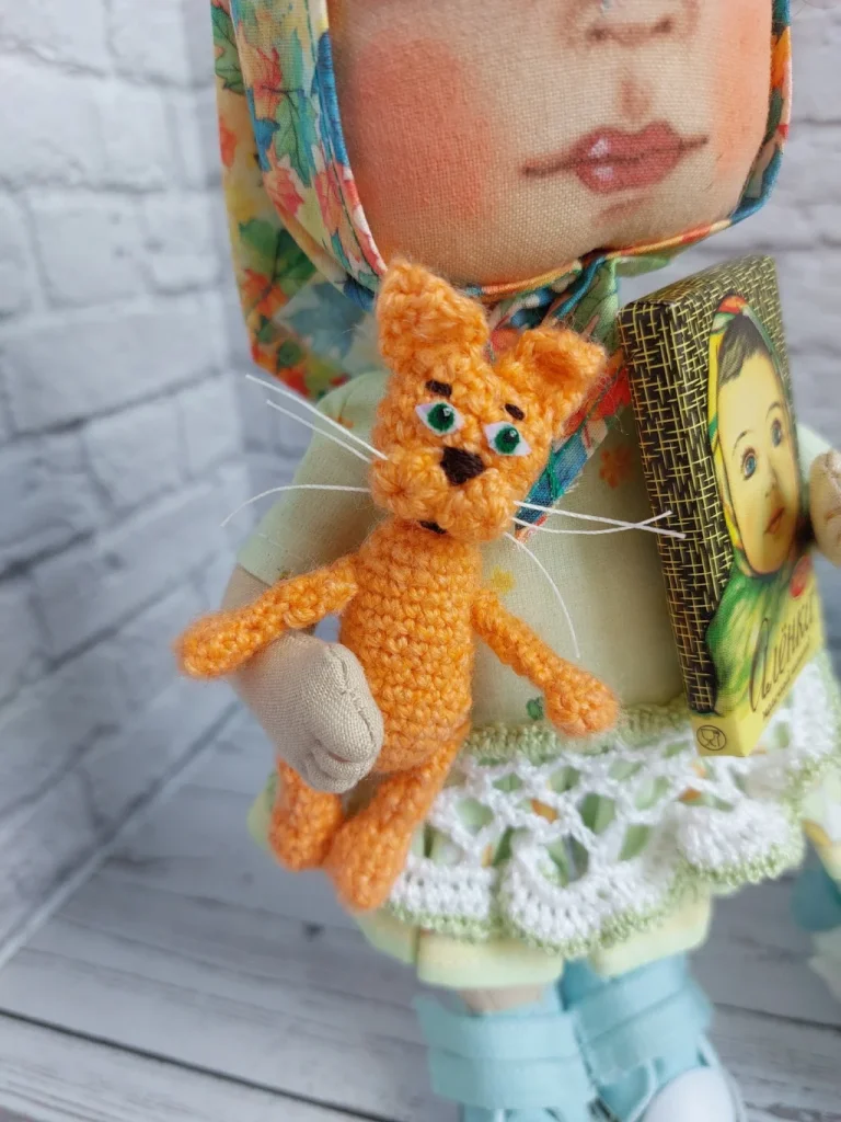 Кукла Алёнка