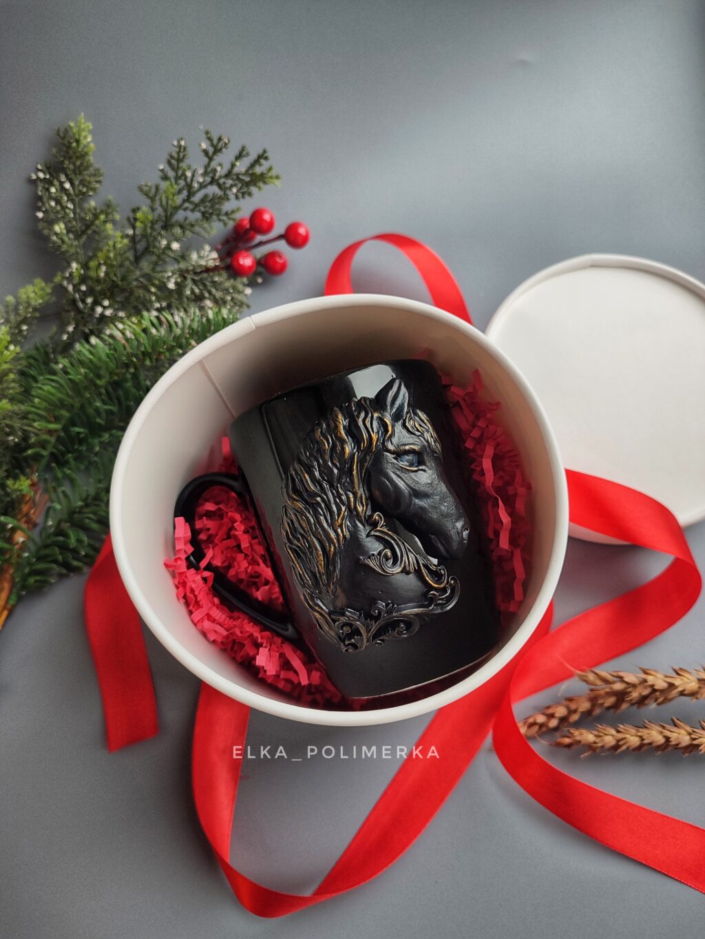 Кружка с лошадью