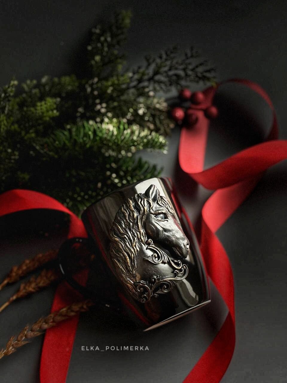 Кружка с лошадью