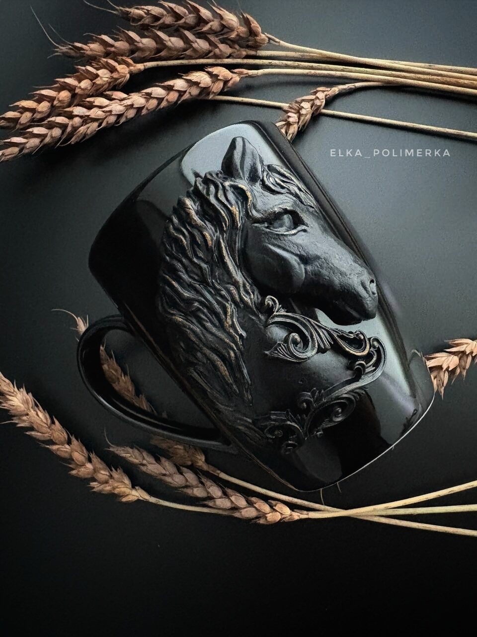 Кружка с лошадью