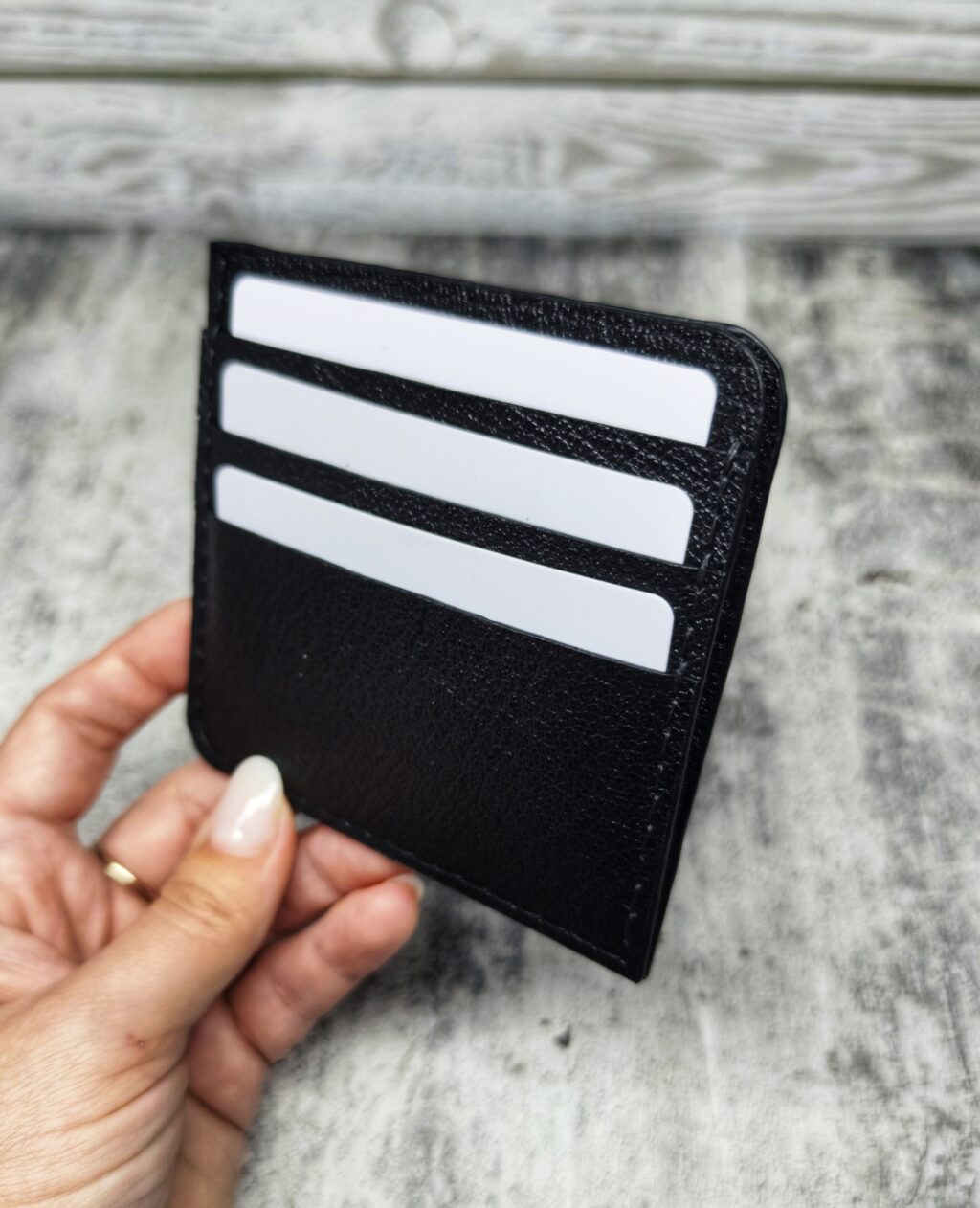 Картхолдер на 6 карт из премиальной кожи