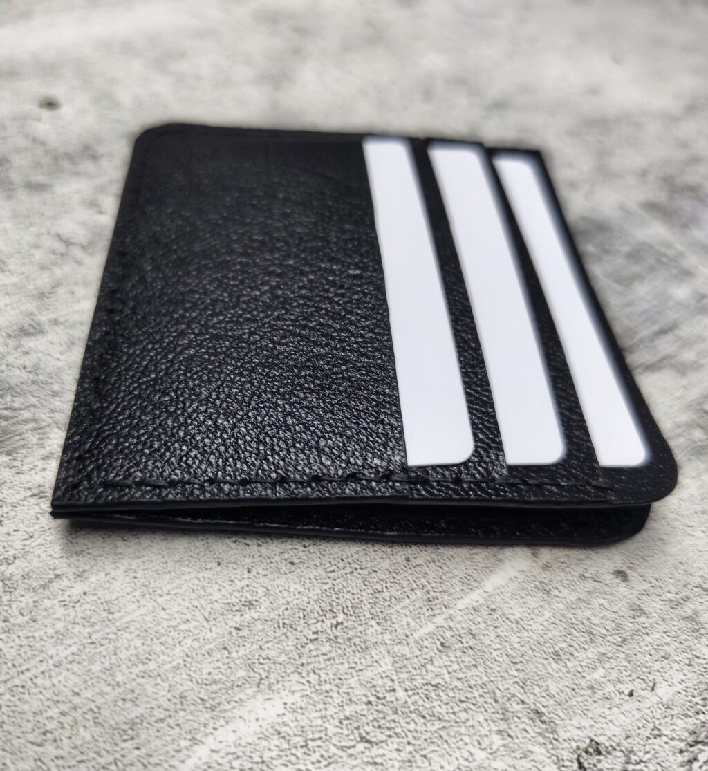 Картхолдер на 6 карт из премиальной кожи