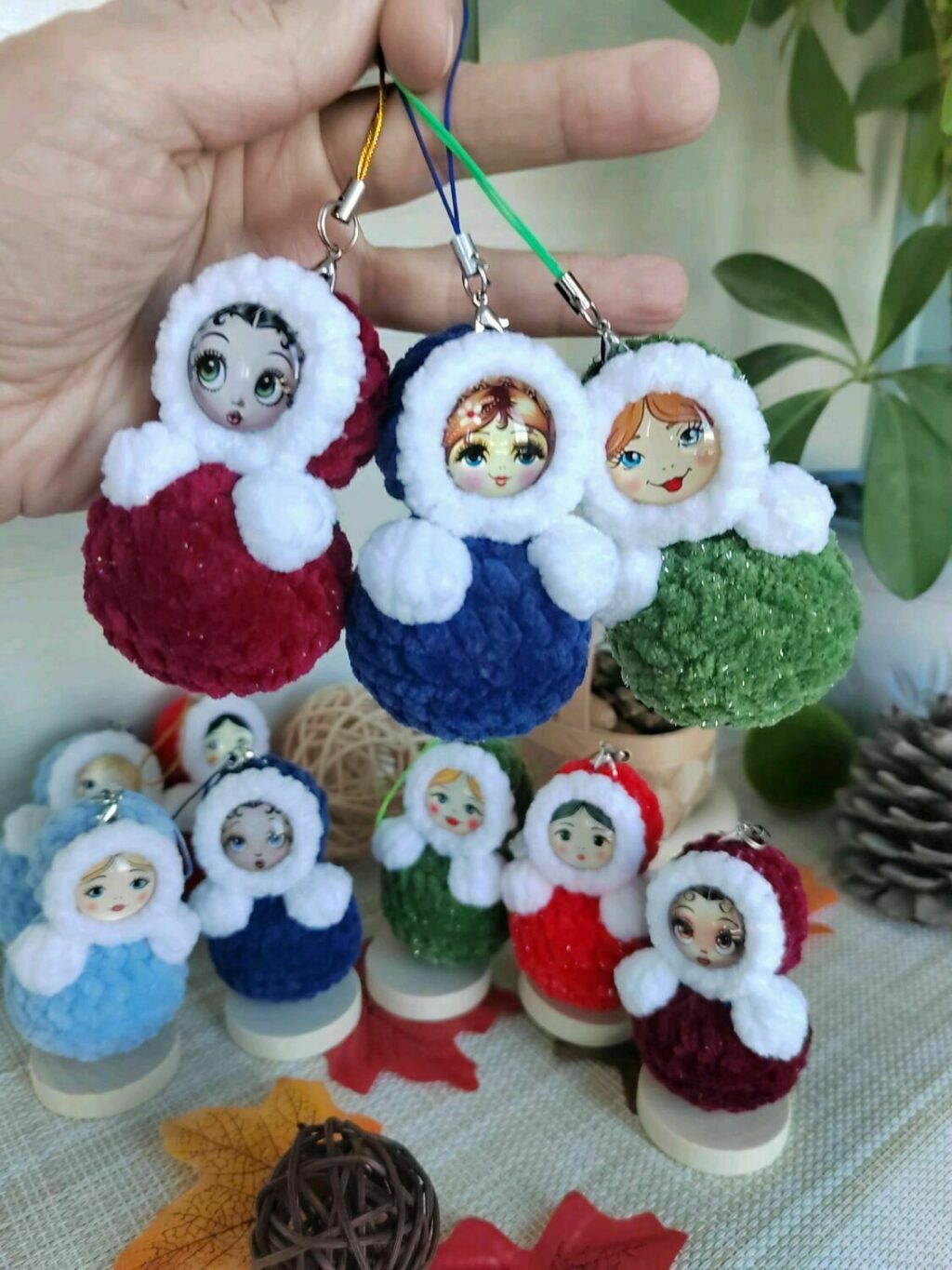 Елочные игрушки,куклы неваляшки,Новогоднее укарашение