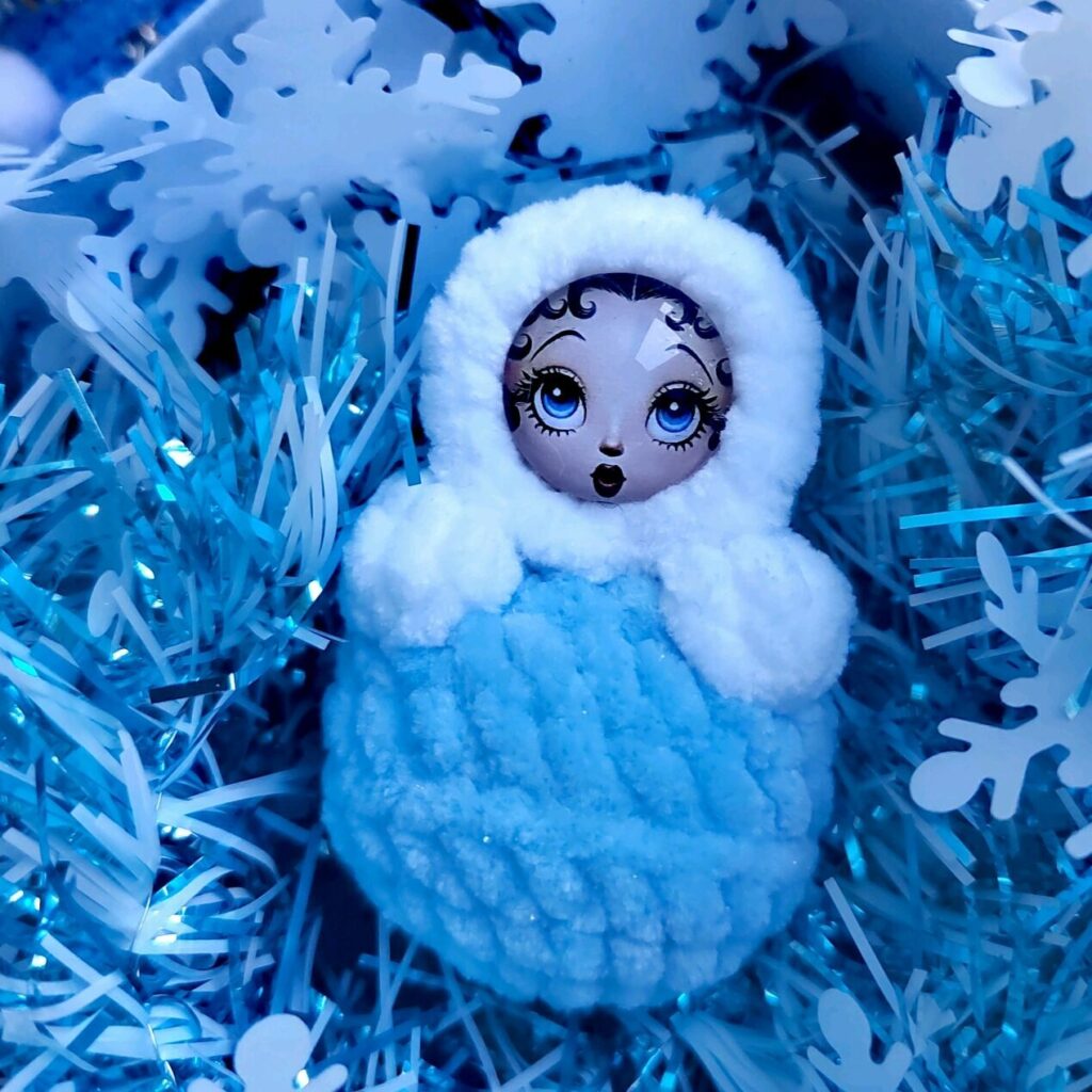 Елочные игрушки,куклы неваляшки,Новогоднее укарашение