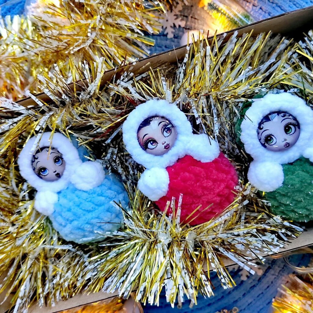 Елочные игрушки,куклы неваляшки,Новогоднее укарашение