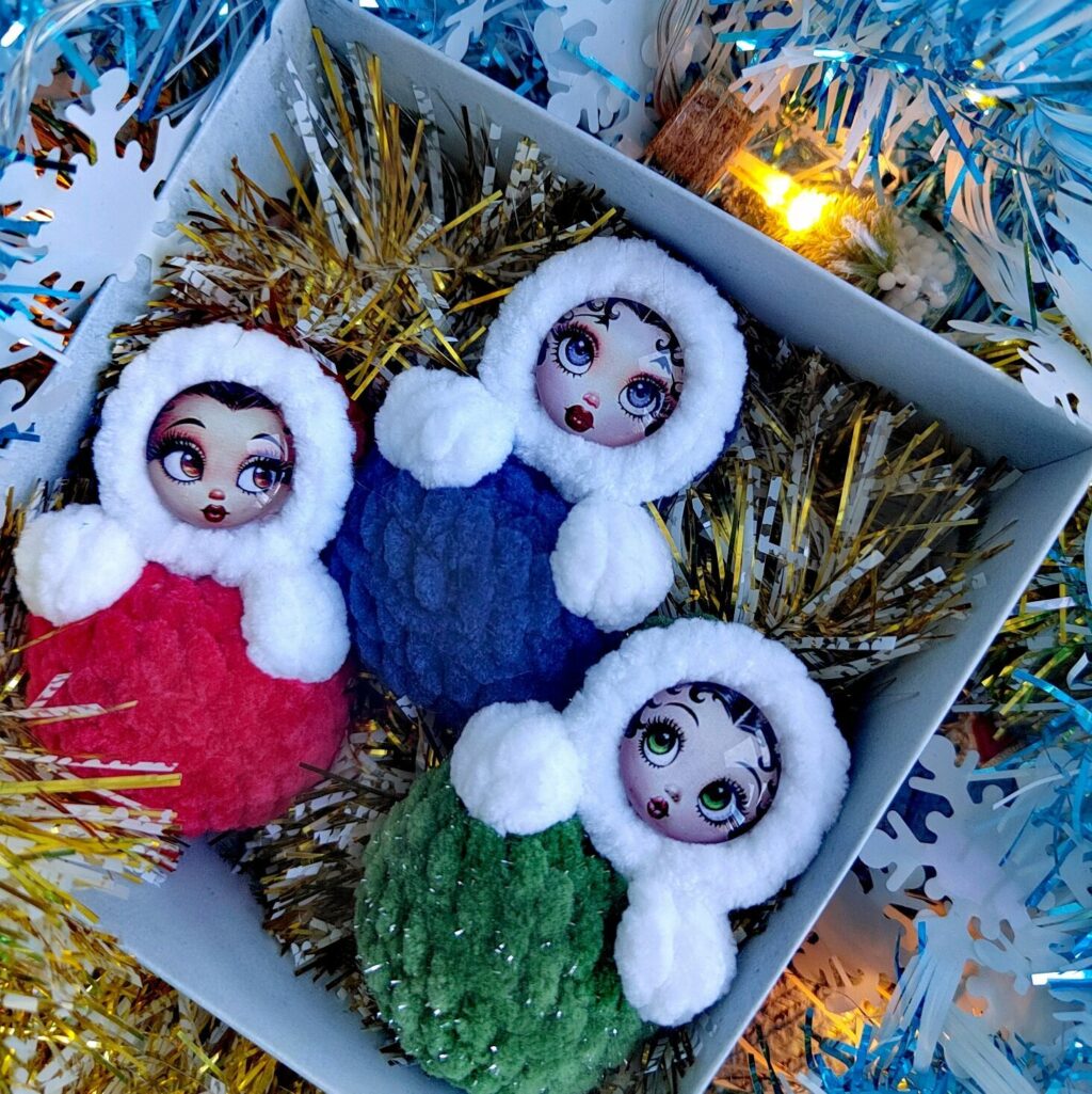 Елочные игрушки,куклы неваляшки,Новогоднее укарашение