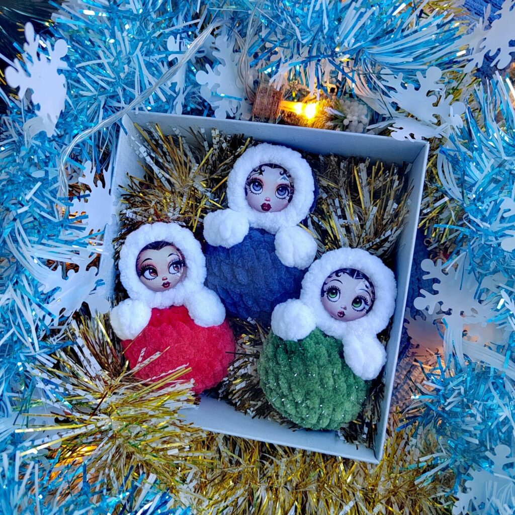 Елочные игрушки,куклы неваляшки,Новогоднее укарашение