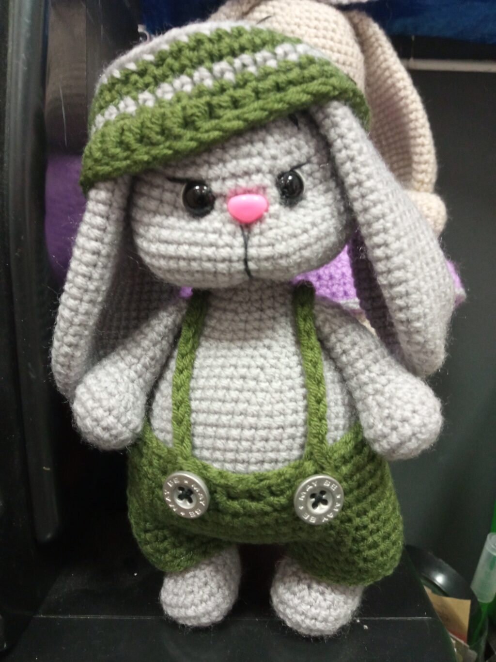 Игрушка «Зайка в шапке»