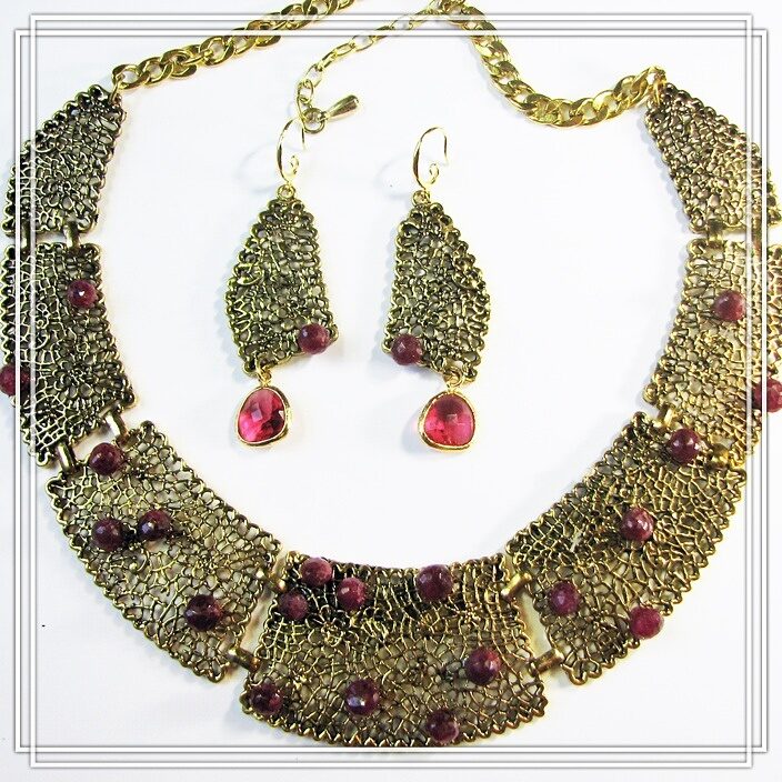 Комплект Россыпь ягод рубиновых