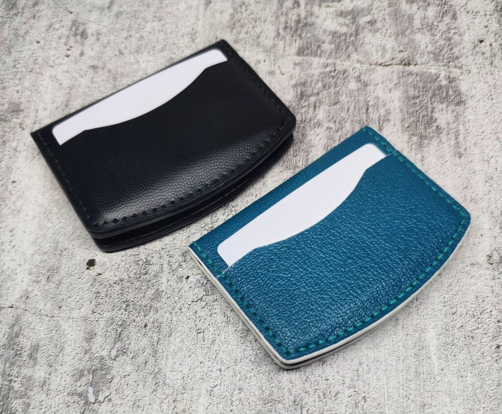 Картхолдер на 6 карт из премиальной кожи