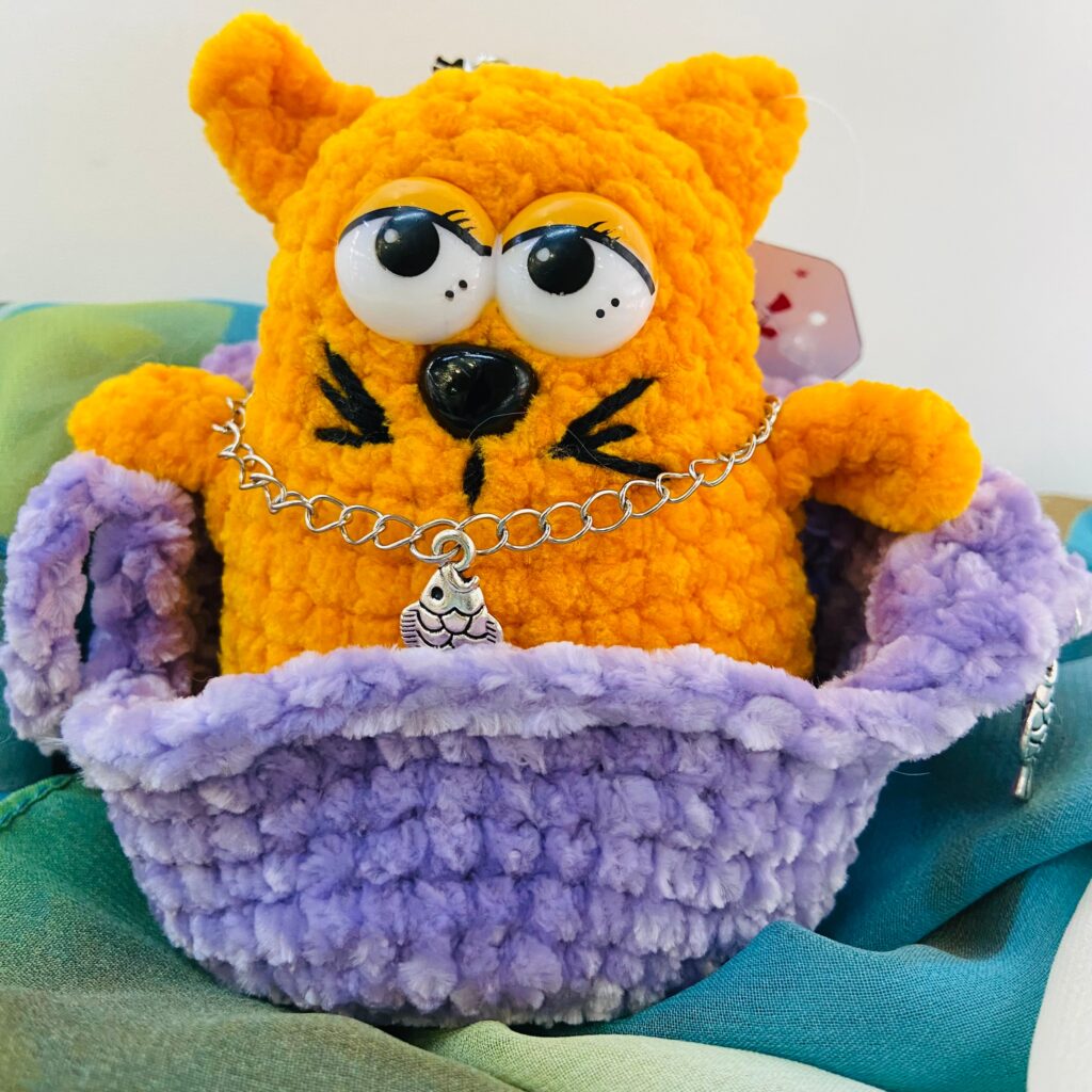 Котенок Барсик