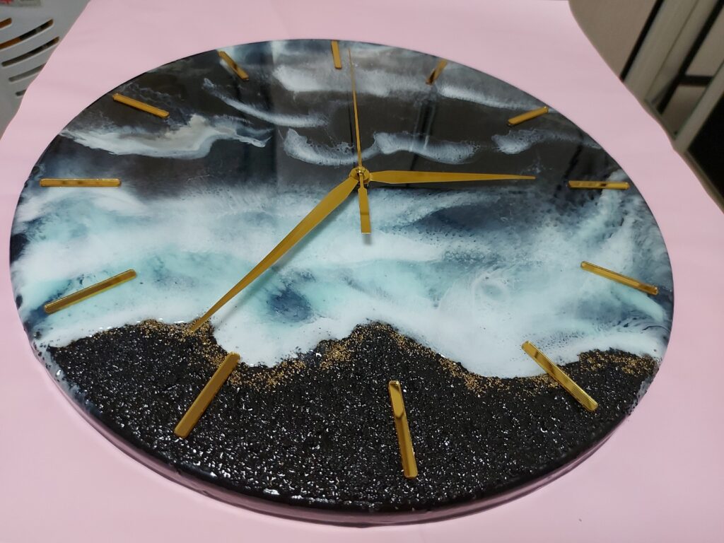 Часы настенные, 45 см.