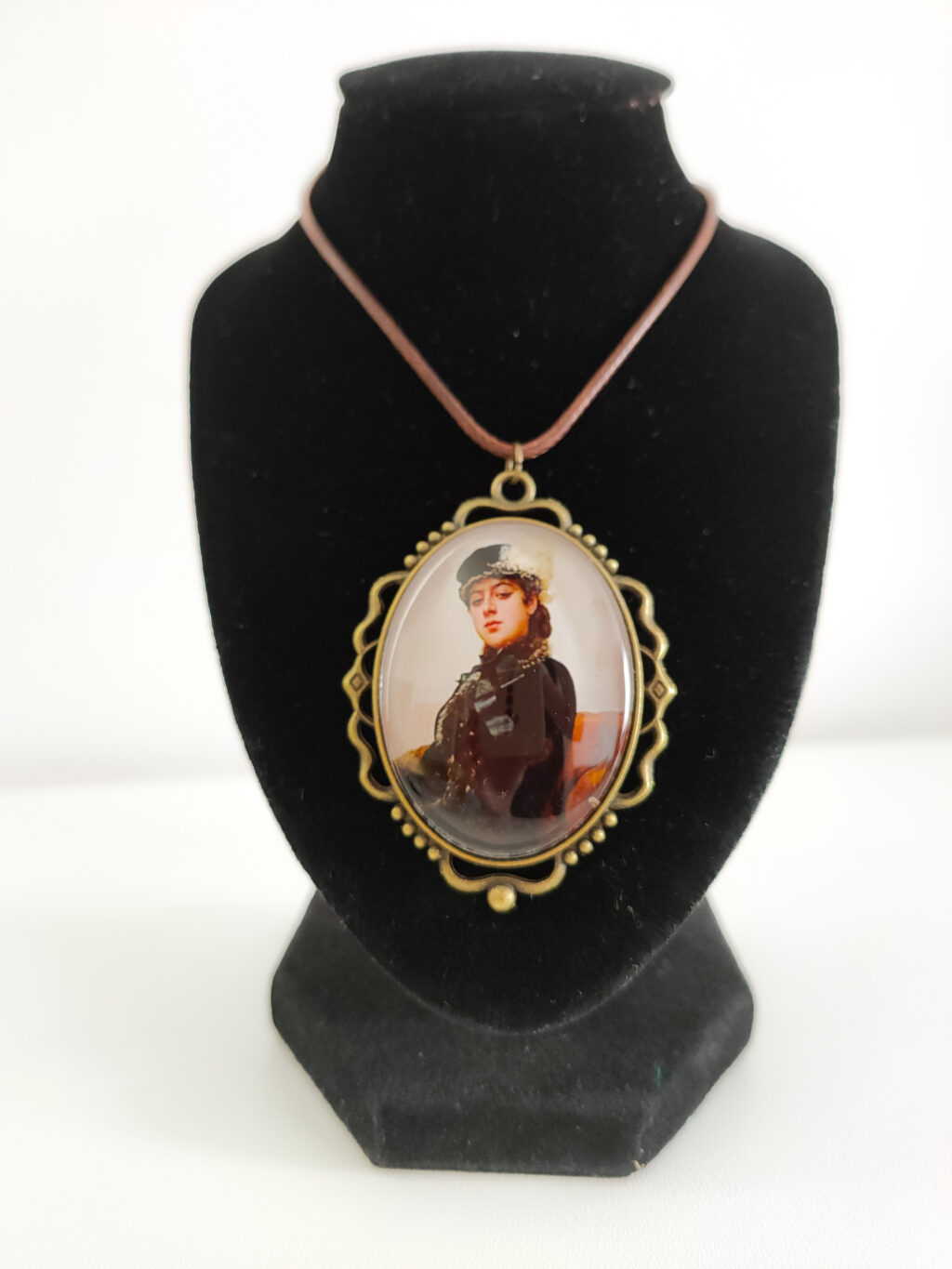 Кулон-подвеска «Картина Неизвестная»