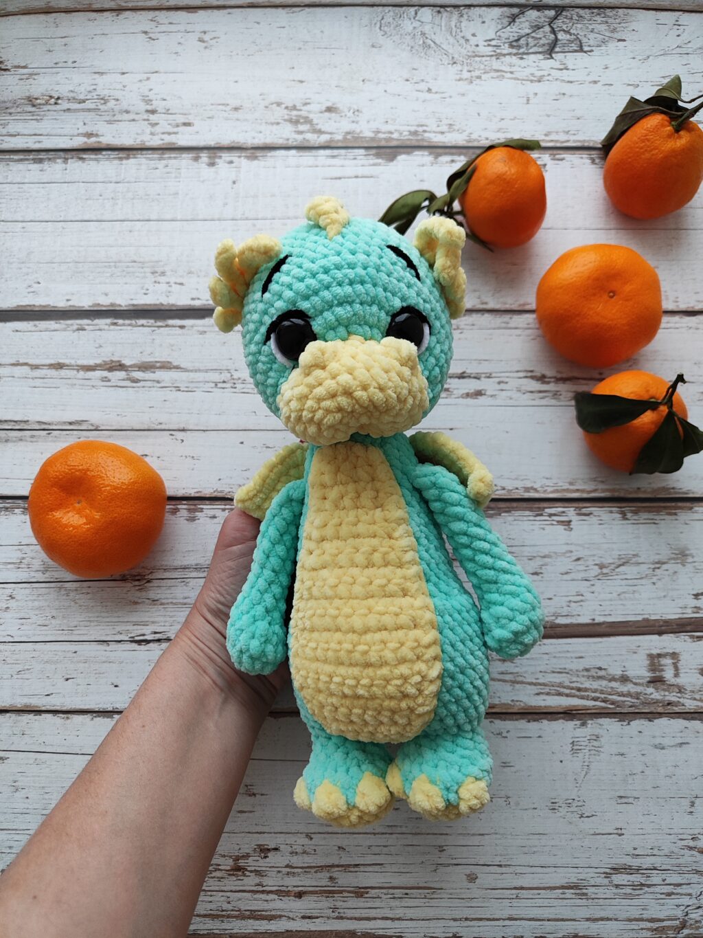 Дракончик плюшевый