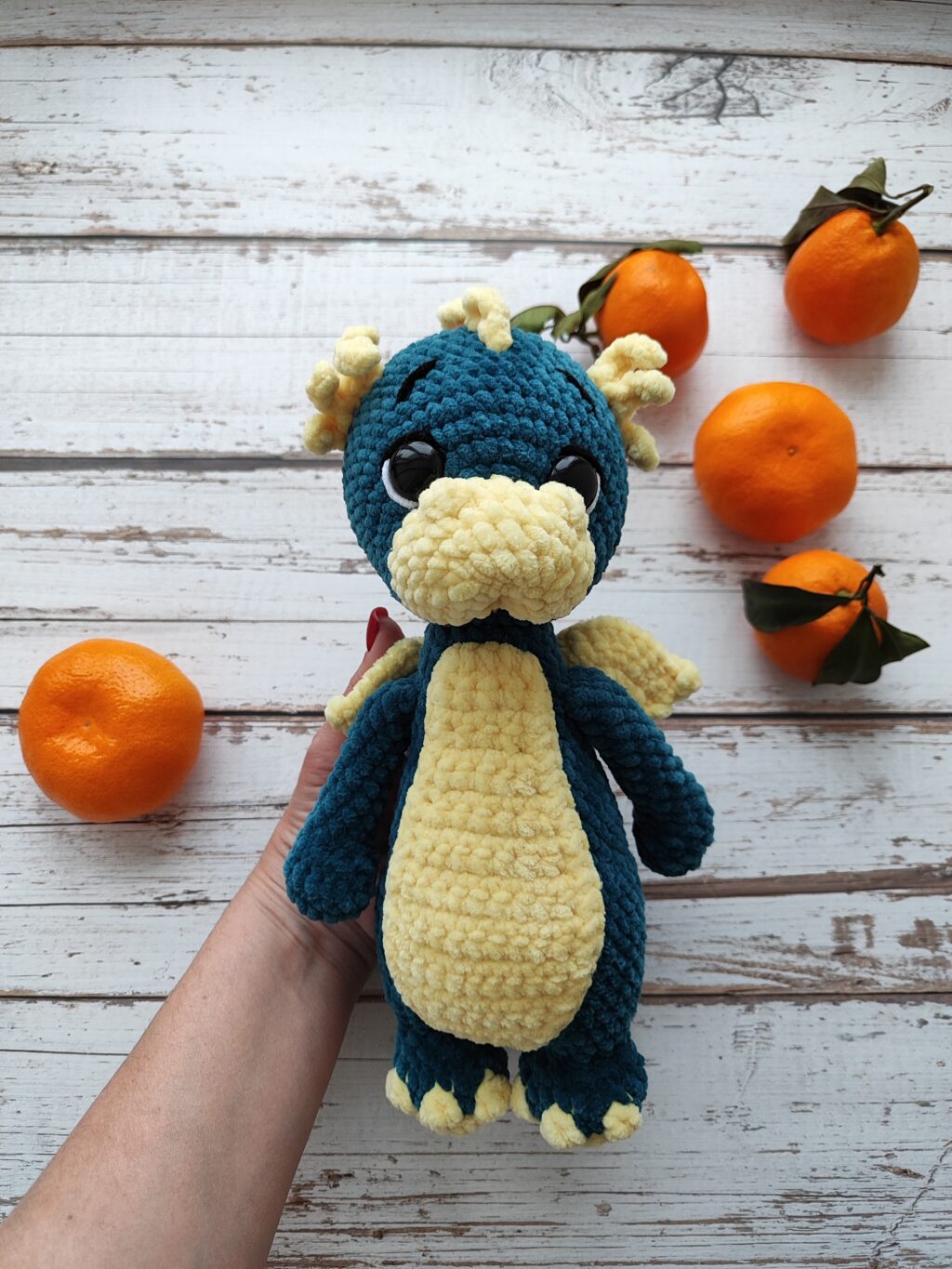 Дракончик плюшевый