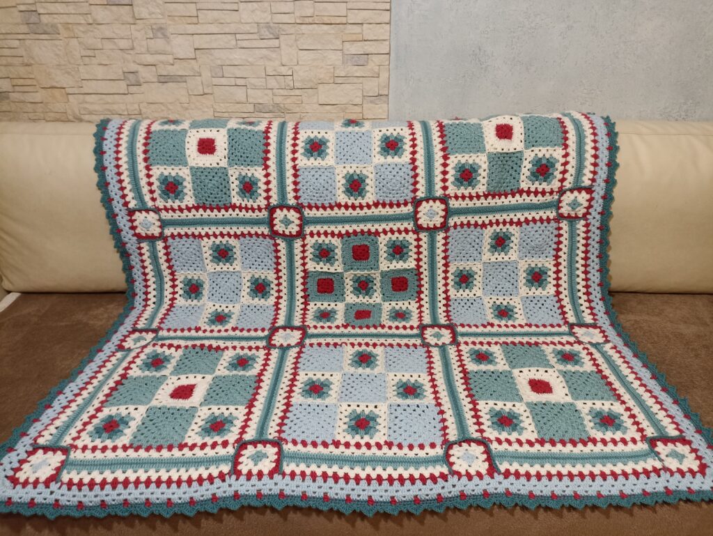 Плед связанный крючком