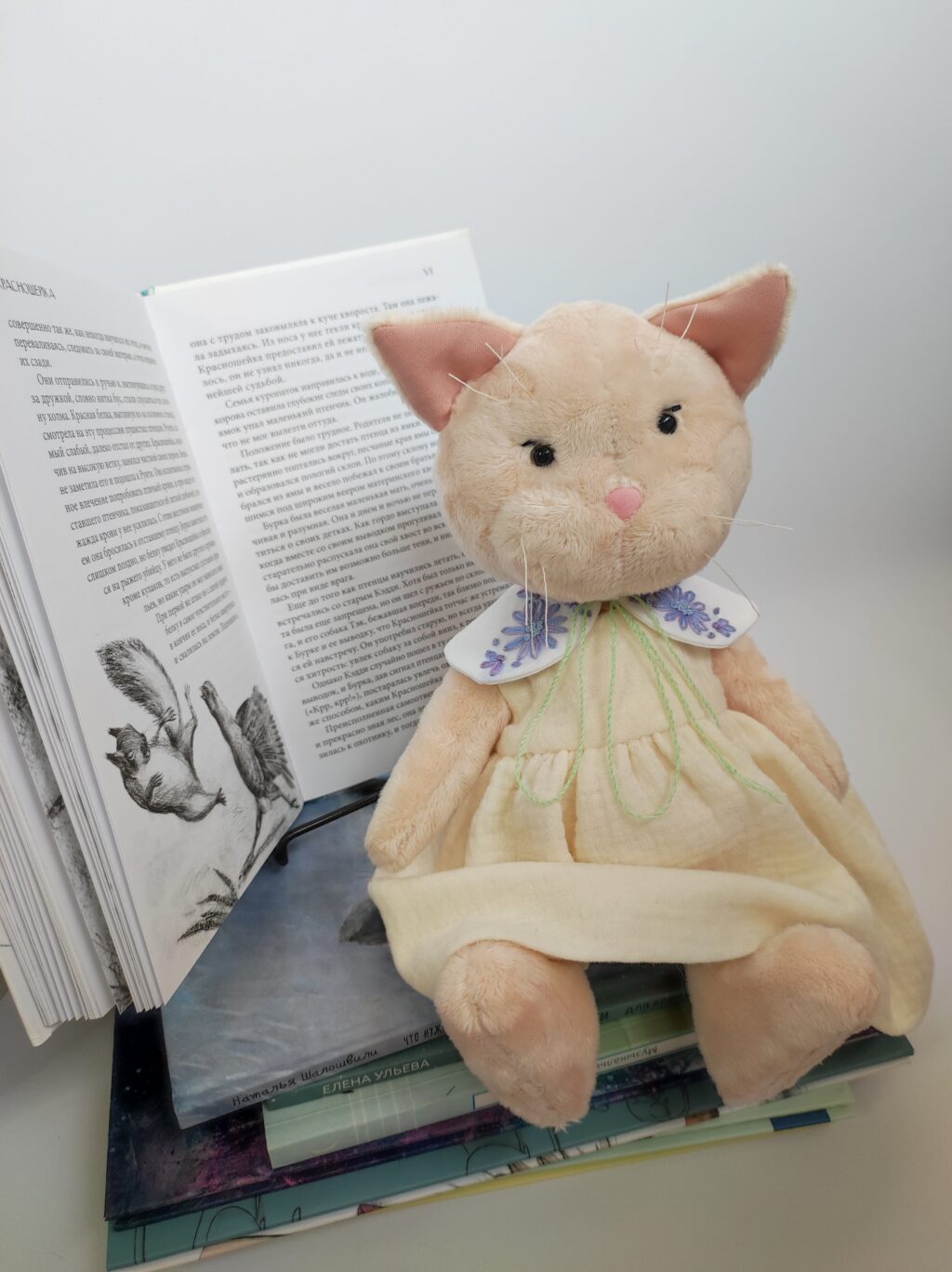 Мягкие игрушки Котик и Кошка