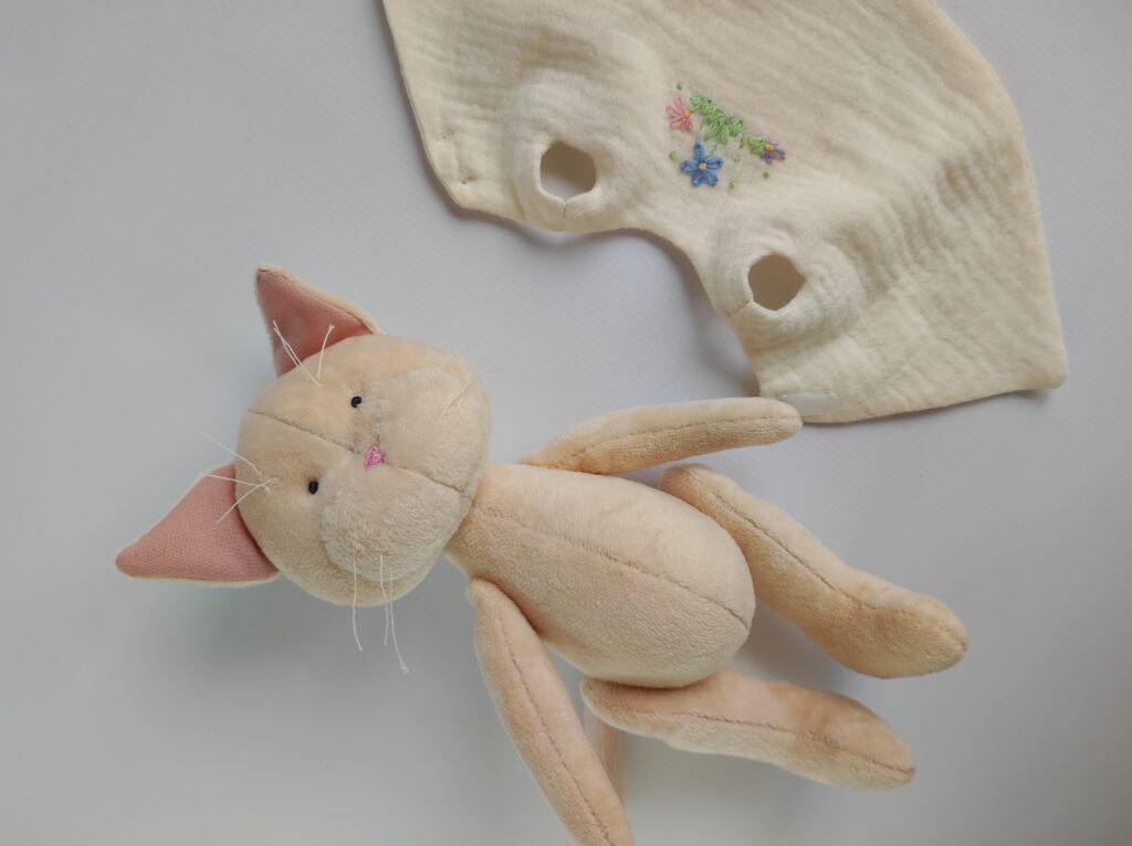 Мягкая игрушка Котёнок