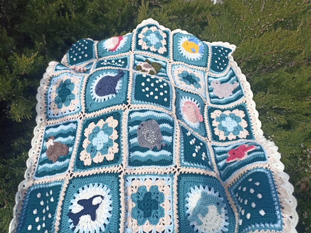 Детский плед «Морской» ручной работы