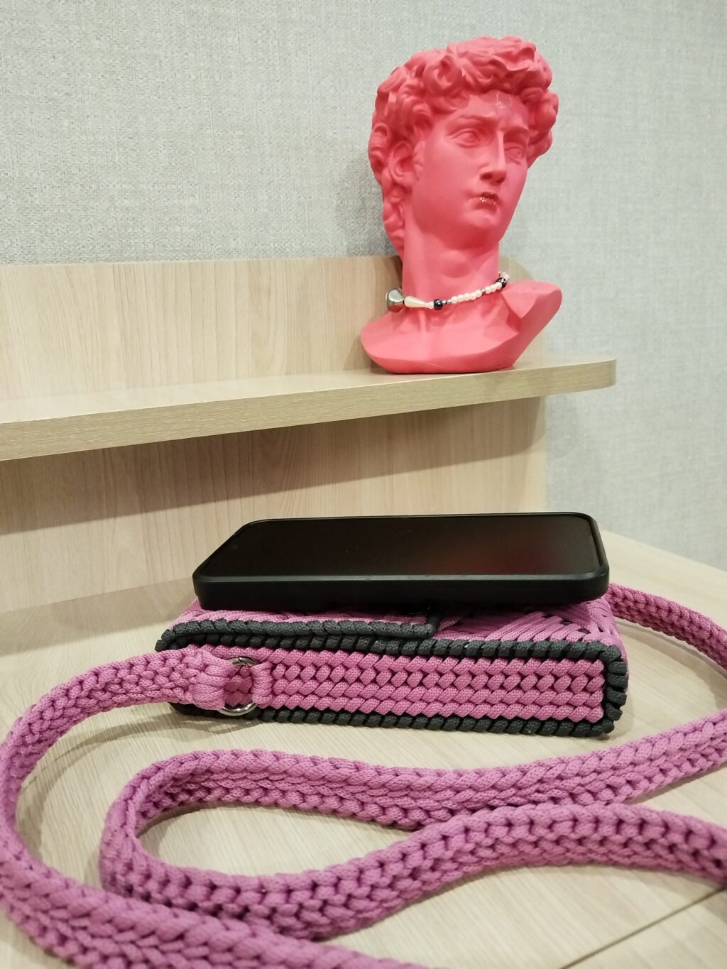 Плетёная сумка кросс боди