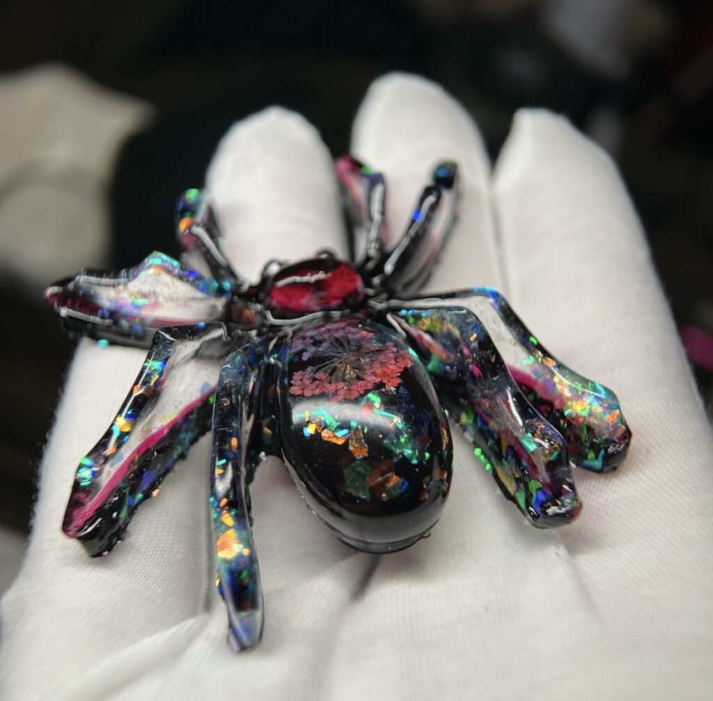 Брошь Паук ДРАКУЛА.