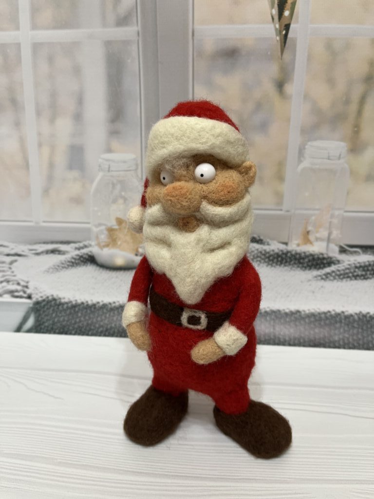 Дед Мороз. Игрушка из шерсти