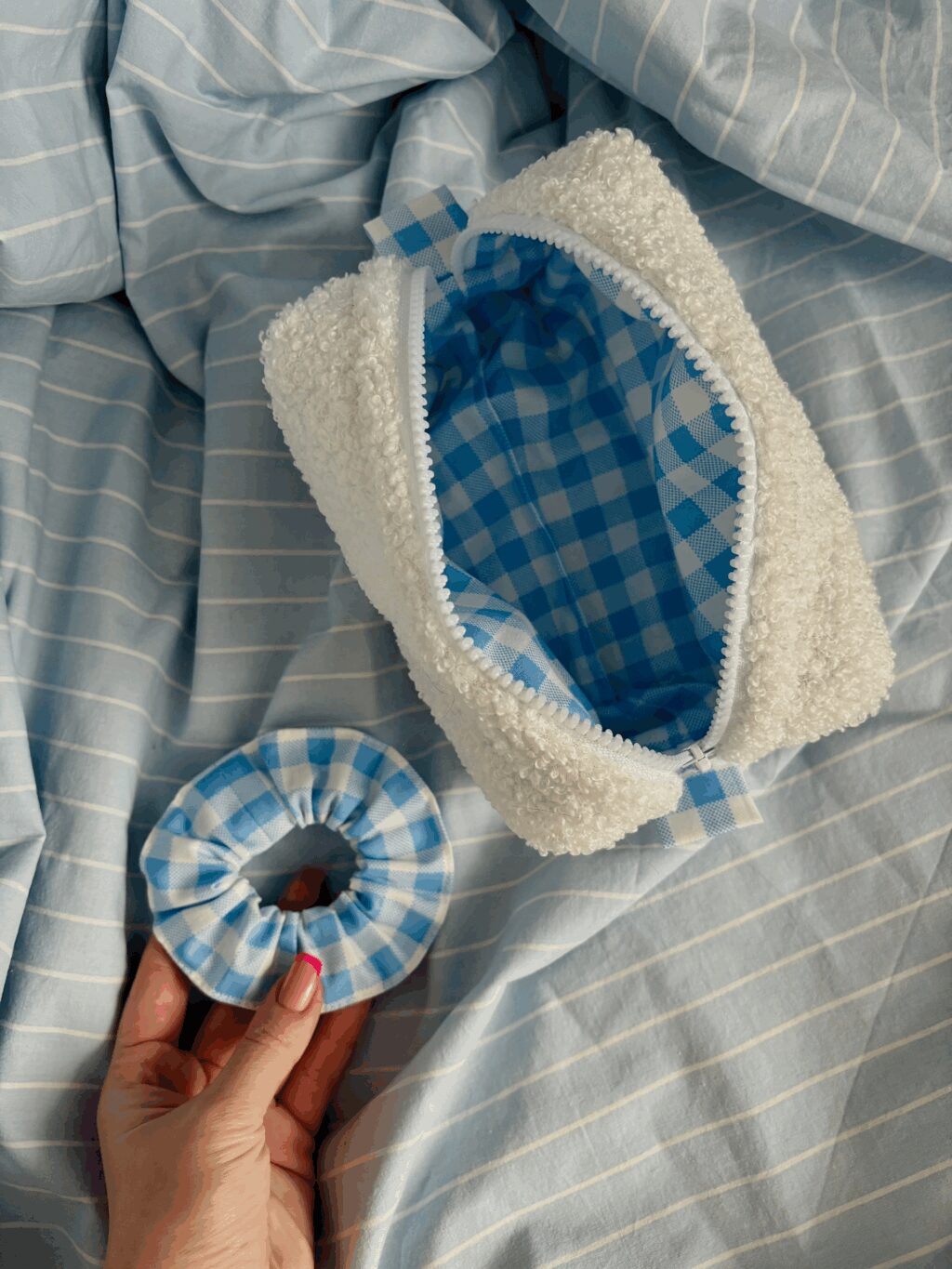 Мягкая косметичка