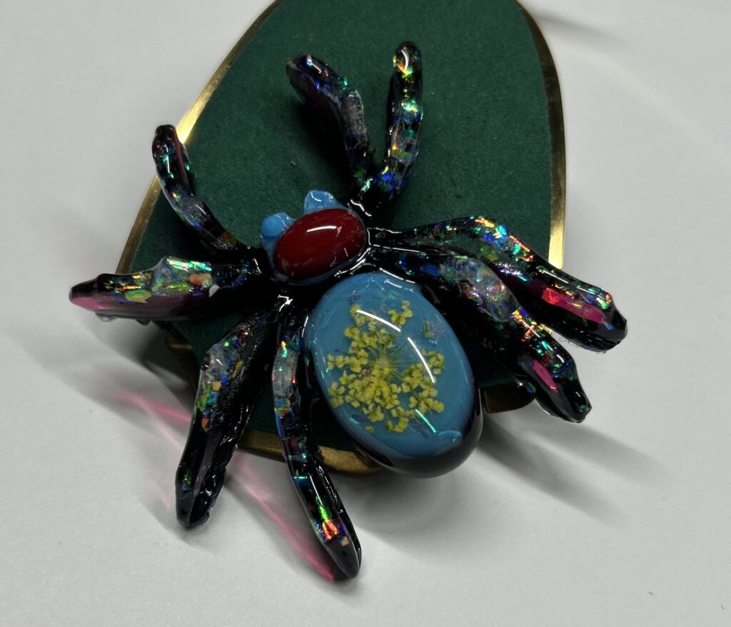 Брошь Паук ДРАКУЛА.
