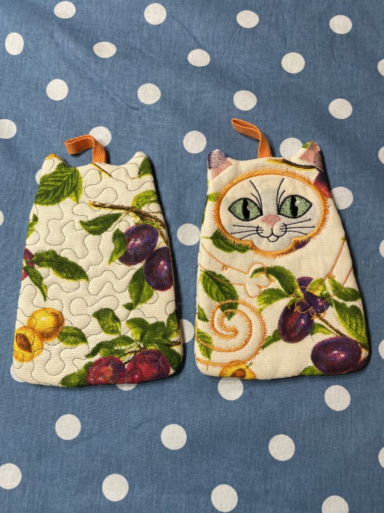 Прихватки котики