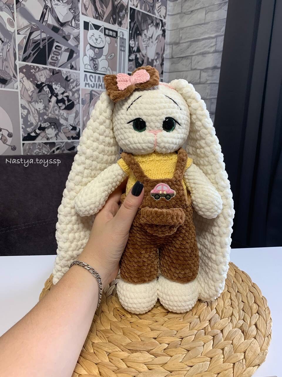 Зайка с длинными ушками