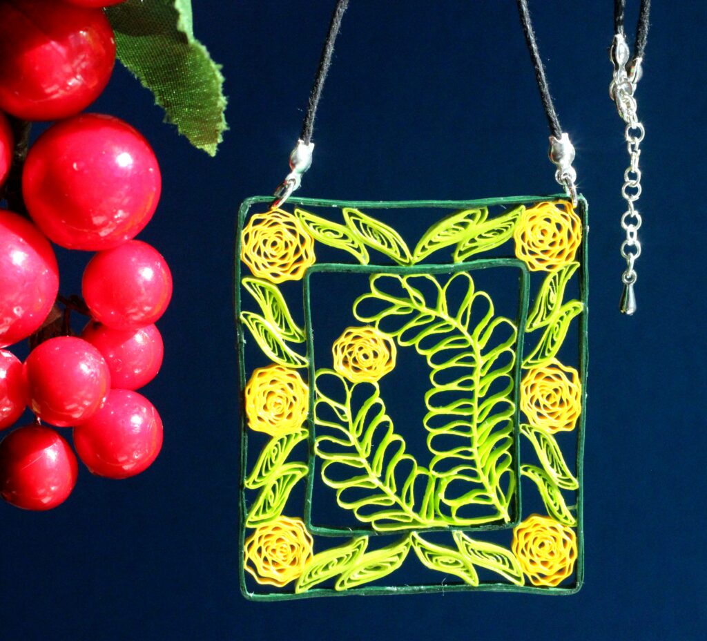 Кулон квиллинг КВАДРАТ