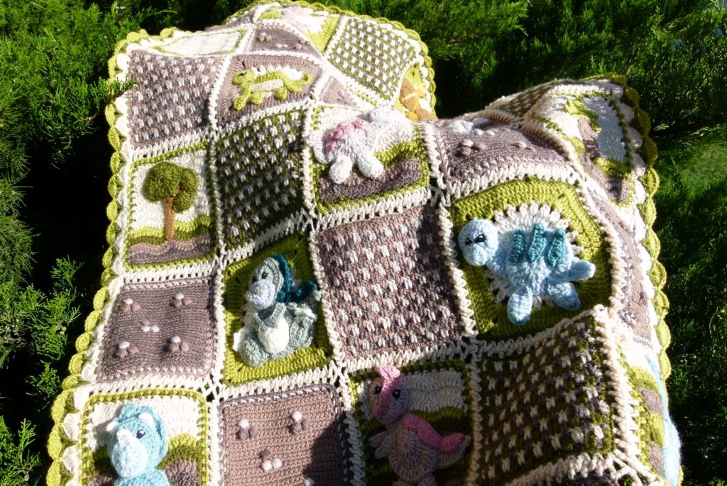 Детский плед «Дино» ручной работы