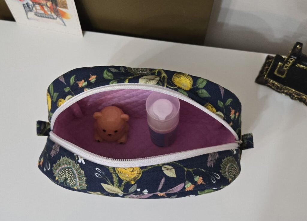 Косметичка большая