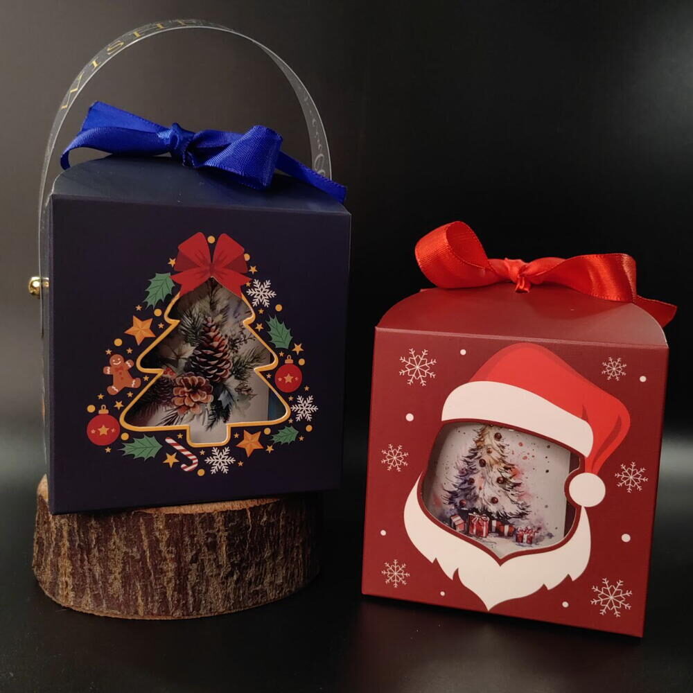 Свеча в новогодней коробке